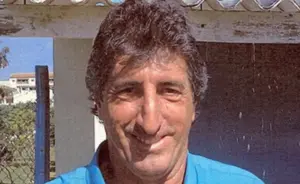 Luto! Morre ex-zagueiro campeão pelo Santos e vice-brasileiro com o Guarani