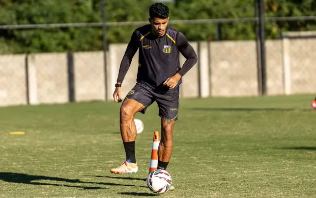 Gabriel Bahia pega 4 jogos de suspensao