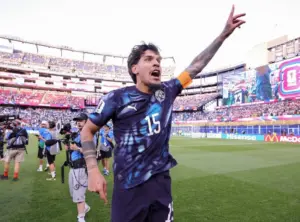 Gustavo Gómez vai voltar 'valorizado' ao Palmeiras pós-Copa