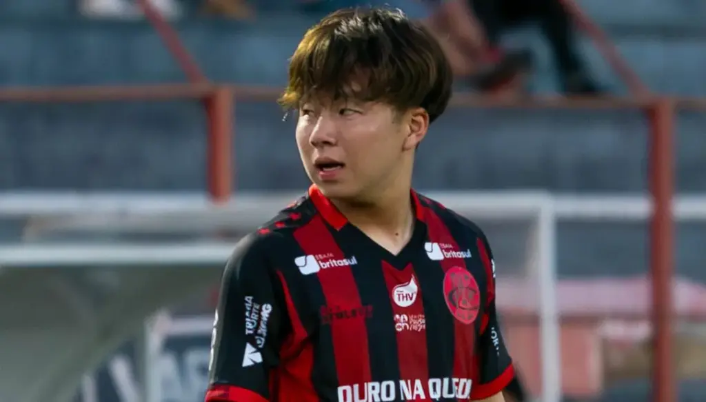 Sem espaço no Guarani, Ryuta Takahashi é emprestado novamente