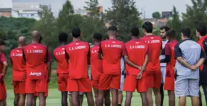 Linense fecha elenco e apresenta grupo para Copa Paulista