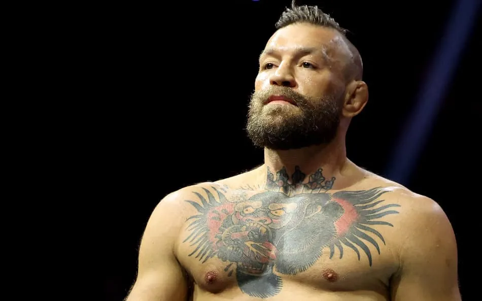 Conor McGregor confirma cirurgia no joelho após nova derrota