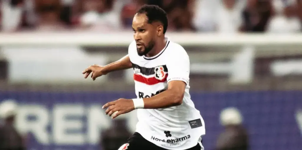 Destaque do Santa Cruz, Everaldo vira alvo de clubes da Série B