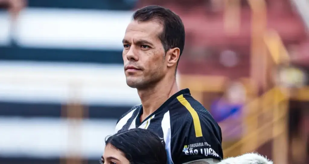 Hiago Ramiro lidera artilharia da Bezinha e pode ser isolar nas semifinais