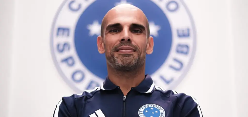 Cruzeiro confirma português como novo técnico do sub-20