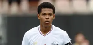 Botafogo-SP acerta com jóia do São Paulo em definitivo