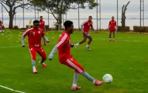 Internacional cancela jogo-treino e reavalia agenda