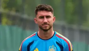 Zagueiro da Espanha teme arbitragem permissiva com a Argentina