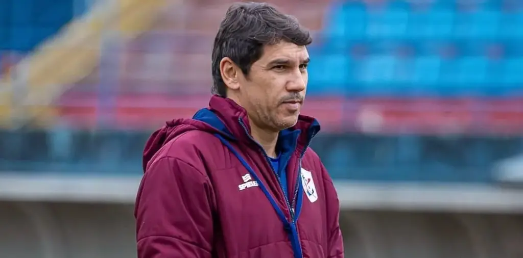 Técnico do Marcílio Dias destaca estratégia para jogar contra a Portuguesa