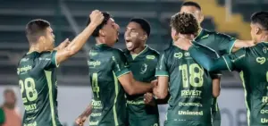 Maringá x Volta Redonda - Onde assistir, horário e escalações