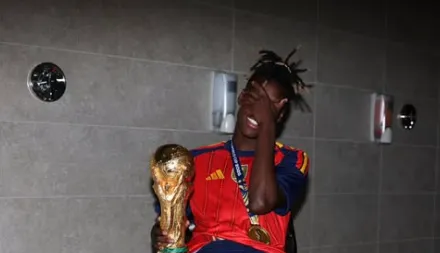 Nico Williams dedica título da Copa a Neymar: 