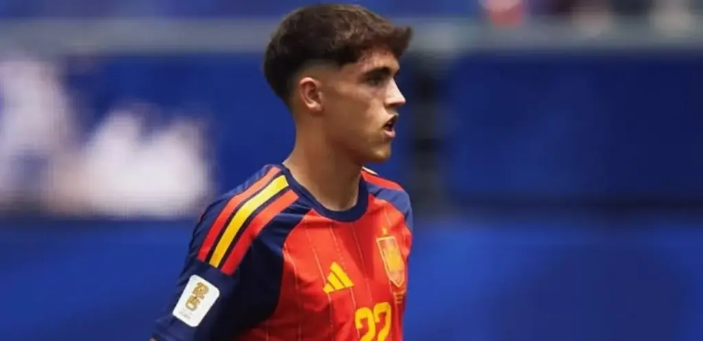 Zagueiro da Espanha projeta duelo contra Mbappé: ‘Sem medo’