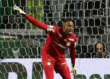 Abel sobre 'frango' de Carlos Miguel no Palmeiras: 'Já nos ajudou muito' 2 Brasileirão - 2026