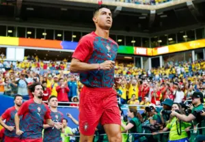 Cristiano Ronaldo pode começar no banco diante da Croácia