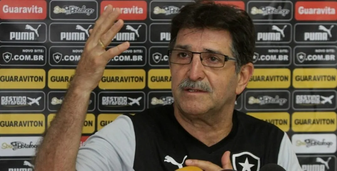 RENE SIMOES