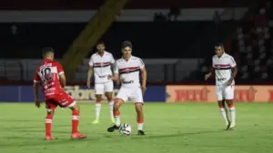 Rafael Gava lamenta revés do Botafogo-SP: 
