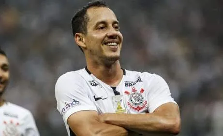 Devendo R$ 300 milhões, sócios do Avaí aprovam SAF 3 Série B - Brasileirão - 2026