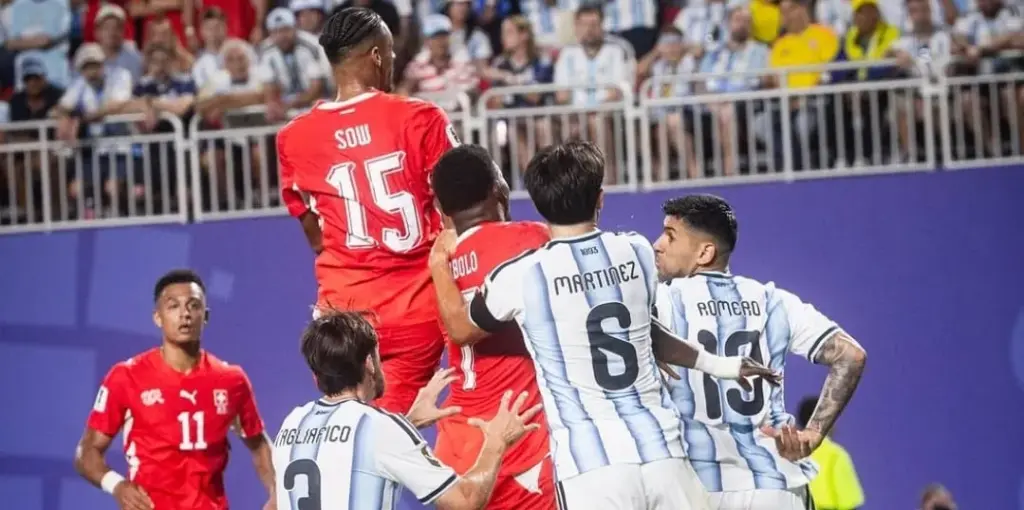 'Regra Embolo' é esclarecida após polêmica que favoreceu a Argentina