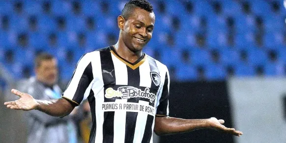 Lembra dele? Ex-Botafogo irá atuar na várzea tocantinense