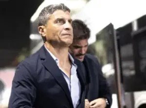 Novo técnico adota discurso 
