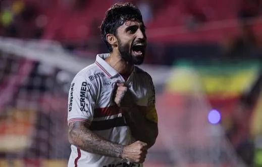 Tencati valoriza empenho do Botafogo em Recife. Veja ! 2 Série B - 2026