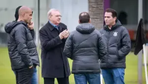 Corinthians: Stabile conversa com jogadores sobre atrasos