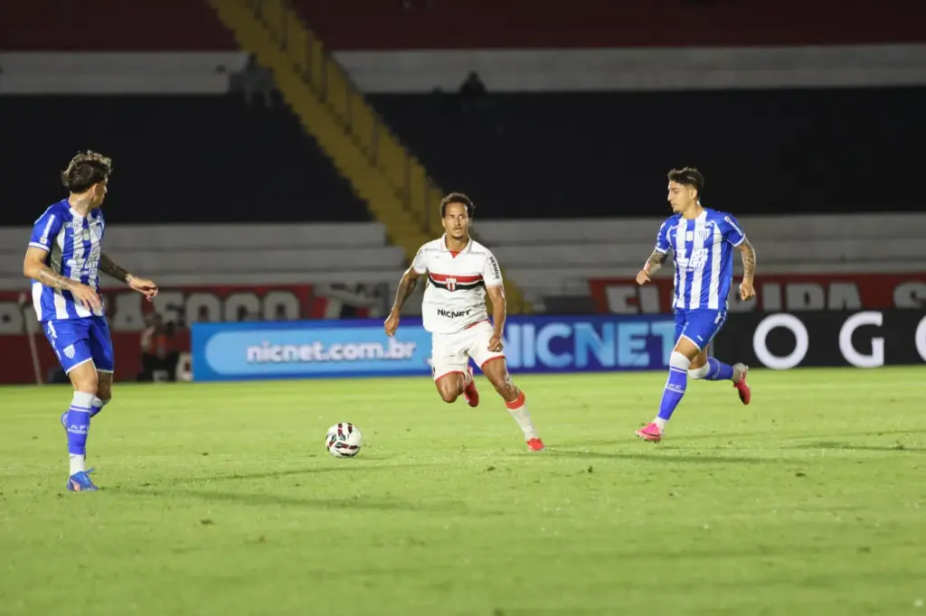 Botafogo 3 x 1 Avaí - Pantera vence duelo direto e se afasta do Z4 da Série B 2 WhatsApp Image 2026 07 06 at 19.55.37