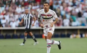 Atlético-GO fecha com David Terans para a sequência da Série B