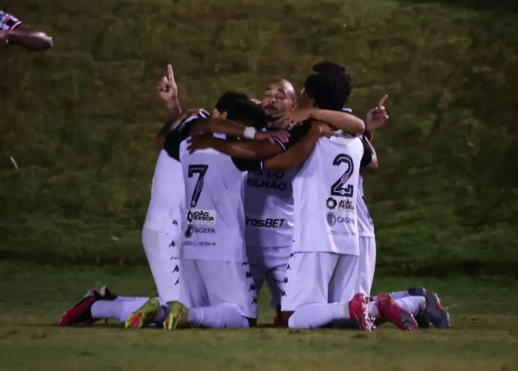 Anápolis-GO 0 x 2 Botafogo-PB - Belo entra no G-8 da Série C