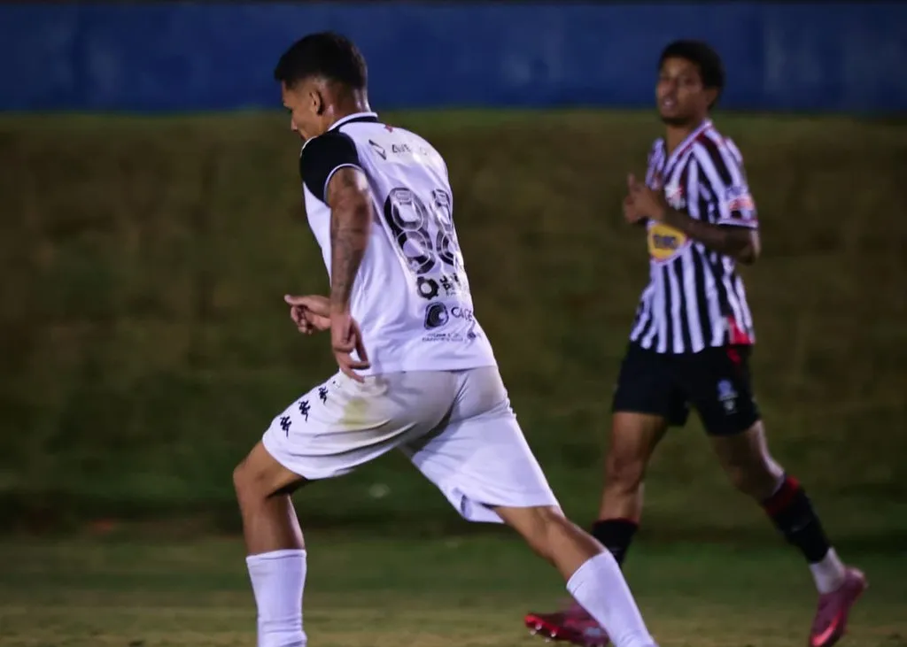 Botafogo-PB x Confiança-SE - Onde assistir, arbitragem e escalações 2 Gabriel Tota titular Botafogo-PB