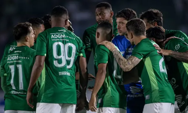 guarani tenta quitar salarios elenco