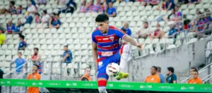 Gabriel Fuentes celebra sequência no Fortaleza e mira acesso