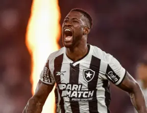 Botafogo rescinde contrato de Bastos e encerra ciclo de campeão da Libertadores