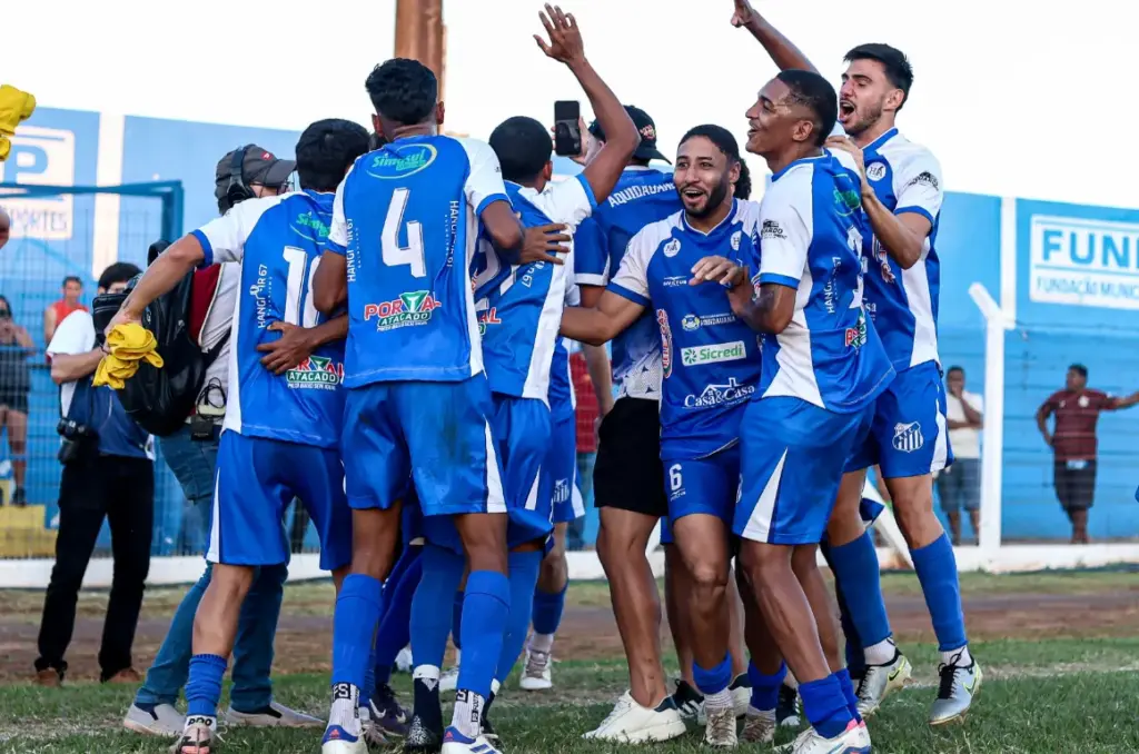 SÓ NO FI: SUL-MATO-GROSSENSE: Aquidauanense é campeão e sobe à elite