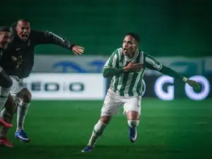 Juventude-RS 1 x 0 Avaí-SC - Novato coloca Papo na vice-liderança da Série B