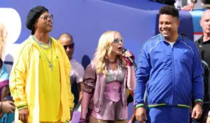 Ronaldinho participa de show com Madonna e aumenta lista de ‘rolês aleatórios’