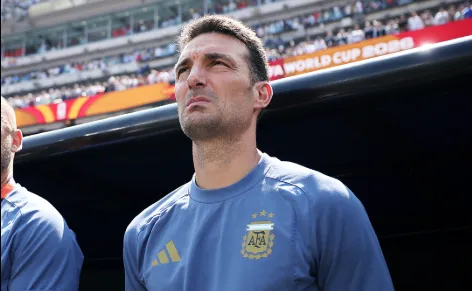 scaloni despista sobre futuro na argentina