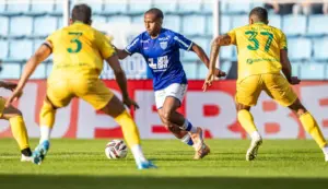 Sorriso deixa o Avaí e acerta transferência para a Arábia Saudita