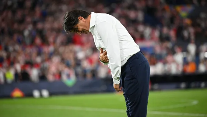 tecnico deixa croacia apos queda na copa