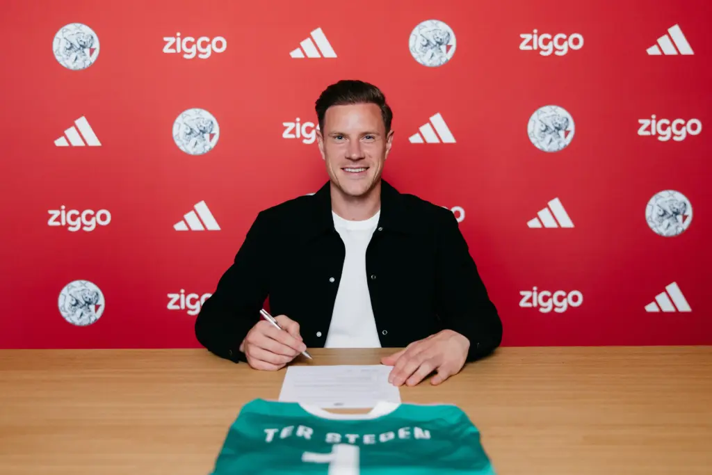 Ajax fecha com Ter Stegen por empréstimo até o fim da temporada