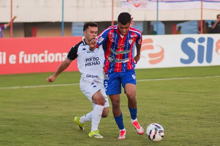 Itabaiana-SE 0 x 2 Botafogo-PB - Belo rebaixa rival e termina líder da Série C
