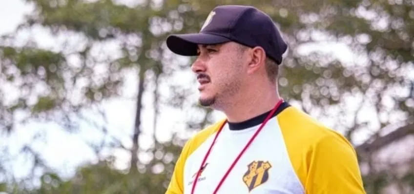 Técnico renova com o Castanhal após passagem pela Segundona Paulista