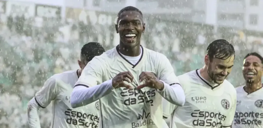 Ferroviária x Paysandu - Onde assistir, horário e escalações!