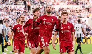 INGLÊS: Liverpool arranca empate com Newcastle  no último lance