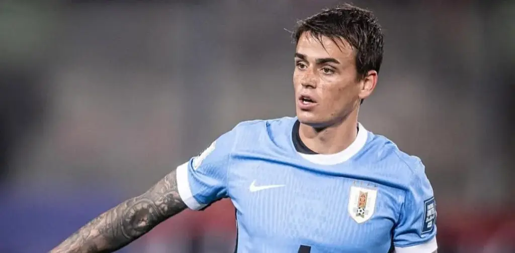 Coritiba negocia com volante que já atuou pela seleção uruguaia