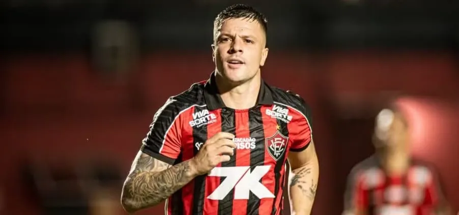 RENATO KAYZER