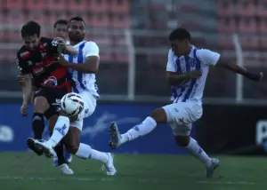 Ituano 0 x 1 Paysandu-PA - Ítalo provoca tragédia em Itu
