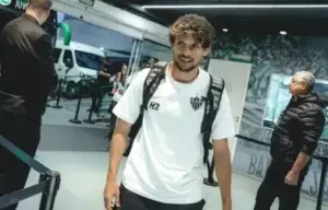 São Paulo procura Atlético-MG e sonda meia multicampeão pelo Palmeiras