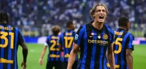 ITALIANO: Inter de Milão inicia defesa do título goleando o Monza
