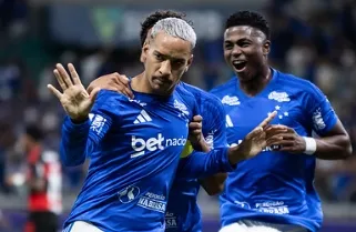 Matheus Pereira foi o héroi da vitória do Cruzeiro